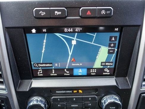 Used 2018 Ford F150 Lariat image 33