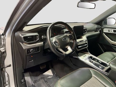 Used 2023 Ford Explorer Timberline w/ Timberline Technology Package AWD/4WD image 9