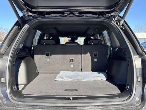 New 2026 Jeep Grand Cherokee Limited AWD/4WD image 36