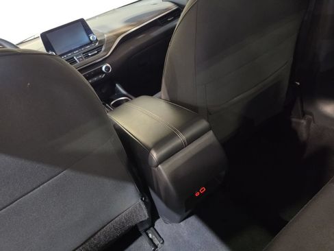 Used 2024 Nissan Altima 2.5 SV FWD image 21