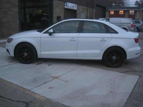 Used 2016 Audi A3 2.0T Premium image 8