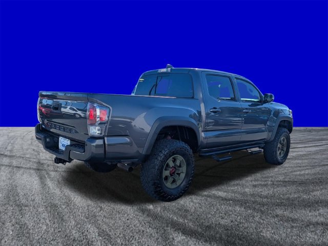 Used 2022 Toyota Tacoma TRD Off-Road w/ TRD Premium Off Road Package AWD/4WD image 4