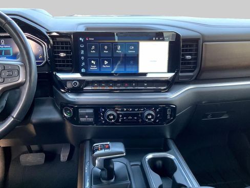 Certified 2024 Chevrolet Silverado 1500 High Country w/ Midnight Edition AWD/4WD image 7