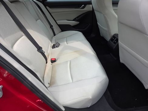 Certified 2018 Honda Accord EX image 27