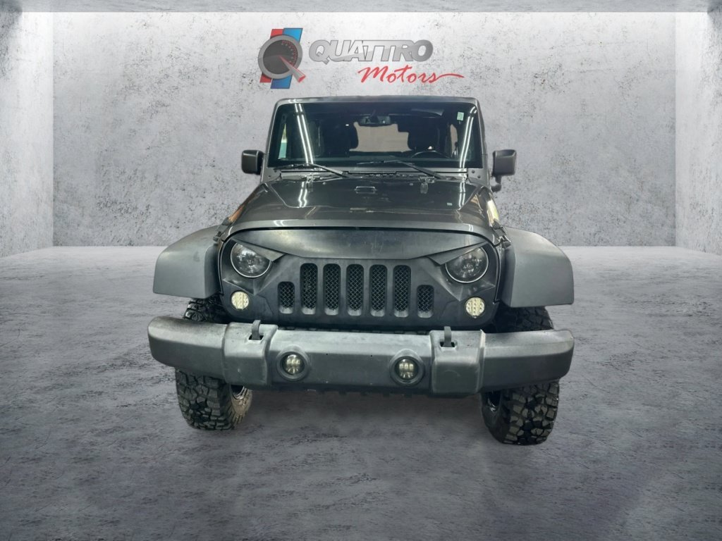 Used 2018 Jeep Wrangler Unlimited Rubicon w/ Cold Weather Group AWD/4WD image 9