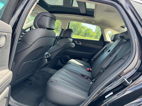 Used 2027 Genesis G80 2.5T Advanced AWD/4WD image 7