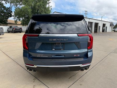 New 2026 GMC Yukon XL Denali w/ Denali Reserve Package AWD/4WD image 34
