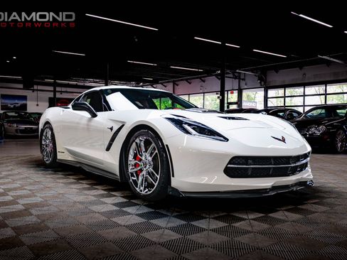Used 2019 Chevrolet Corvette Stingray Coupe RWD image 29