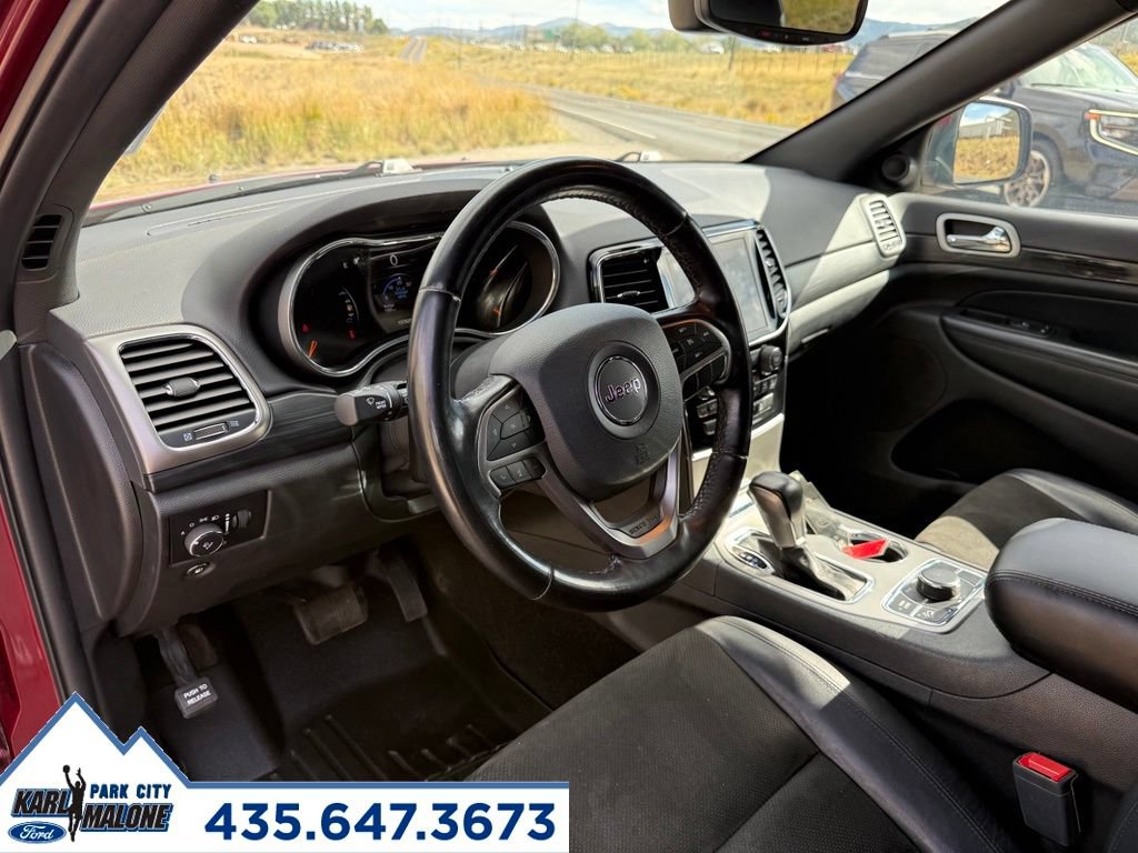 Used 2020 Jeep Grand Cherokee Altitude AWD/4WD image 14