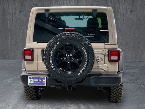 Used 2022 Jeep Wrangler Unlimited Sport AWD/4WD image 5
