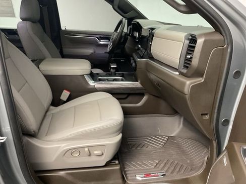 Certified 2024 Chevrolet Silverado 1500 LTZ w/ LTZ Premium Package image 29