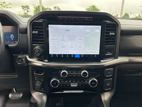 Used 2024 Ford F150 Lariat AWD/4WD image 16