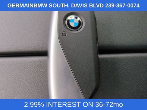 Used 2024 BMW i5 eDrive40i w/ Premium Package RWD image 32