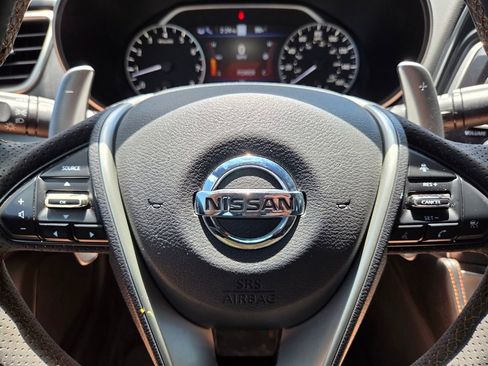 Used 2022 Nissan Maxima SR w/ Sport Mat Group FWD image 37