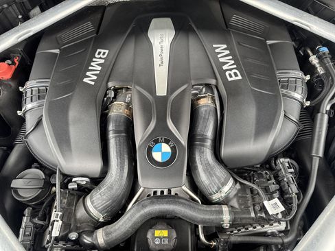 Used 2020 BMW X7 xDrive50i w/ Cold Weather Package image 15