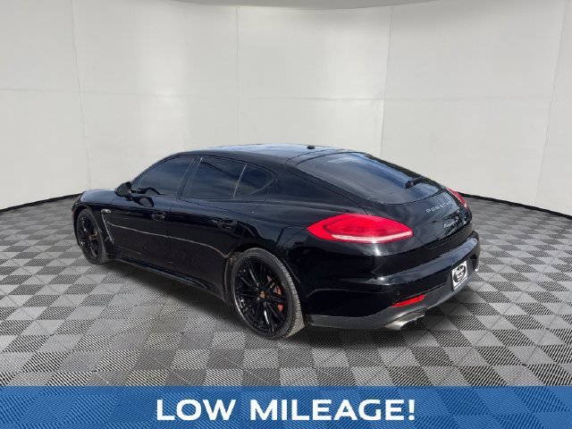 Used 2015 Porsche Panamera 4 AWD/4WD image 4