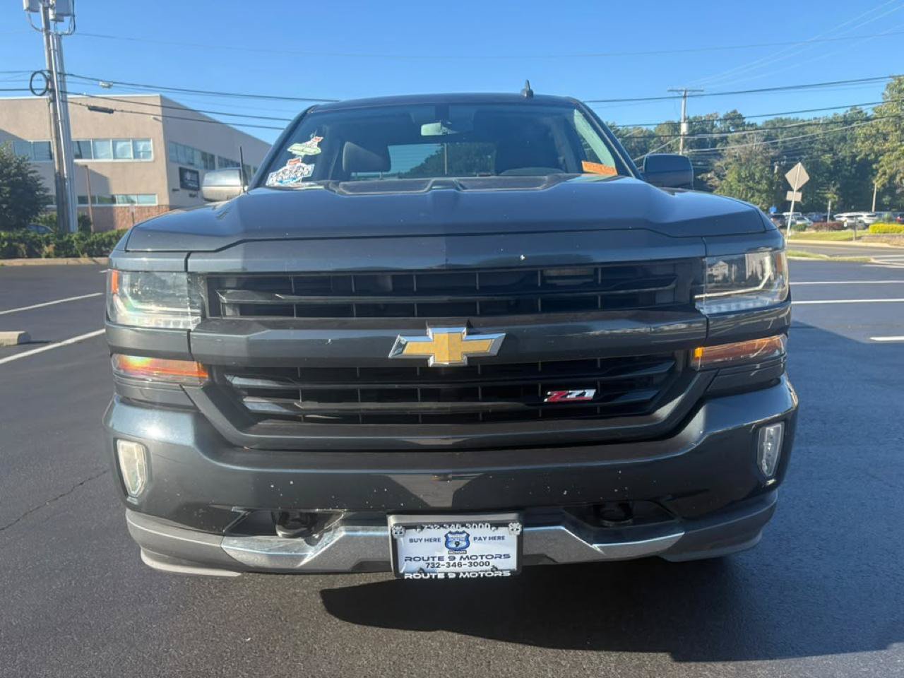 Used 2018 Chevrolet Silverado 1500 LT w/ All Star Edition AWD/4WD image 2