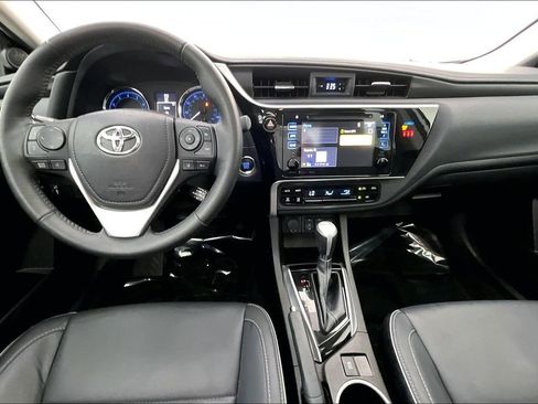 Used 2019 Toyota Corolla XLE image 19