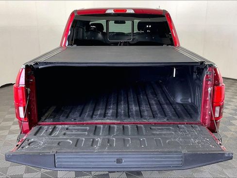 Used 2019 Ford F150 Lariat w/ Equipment Group 502A Luxury AWD/4WD image 38