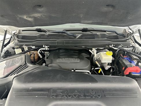 Used 2020 RAM 2500 Big Horn w/ Level 2 Equipment Group image 33