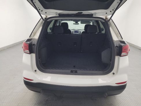 Used 2022 Chevrolet Equinox LS w/ LS Convenience Package AWD/4WD image 29