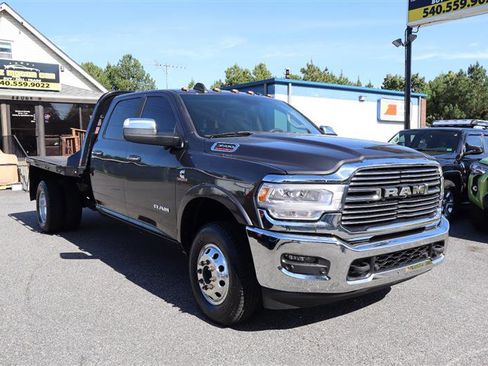 Used 2019 RAM 3500 Laramie image 3