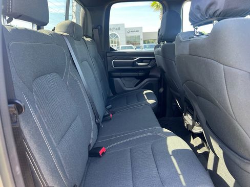 Used 2022 RAM 1500 Big Horn w/ Night Edition RWD image 10