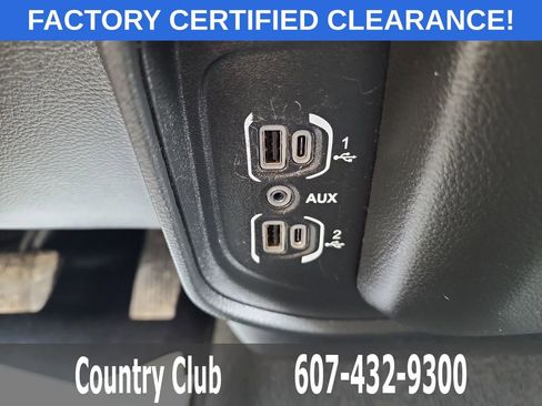 Used 2021 RAM 1500 Big Horn AWD/4WD image 14