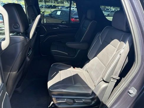 Used 2023 Cadillac Escalade Sport w/ Touring Package AWD/4WD image 18