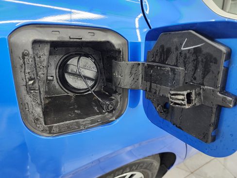 Used 2023 Nissan Sentra SV image 24