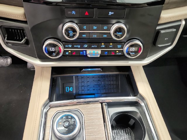 Used 2024 Ford Expedition Limited RWD image 34