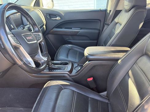 Used 2020 GMC Canyon Denali image 11