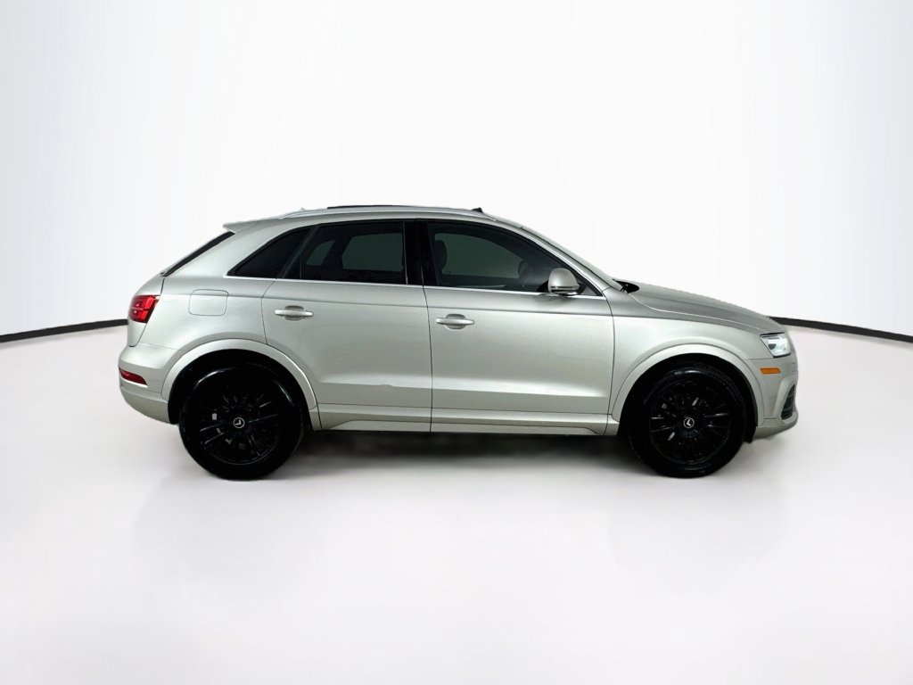 Used 2016 Audi Q3 2.0T Premium Plus w/ Technology Package AWD/4WD image 8