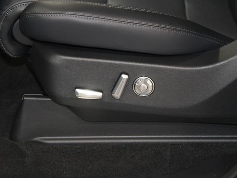 New 2025 Lincoln Navigator Reserve w/ Jet Appearance Package image 26