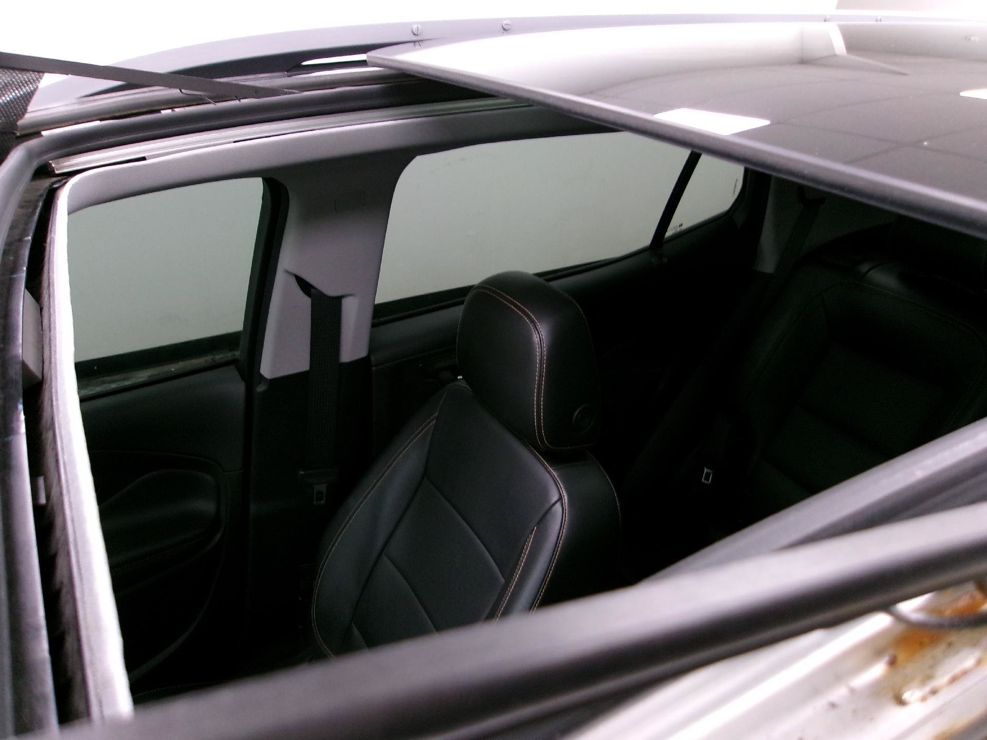 Used 2018 GMC Terrain SLT w/ Preferred Package FWD image 4