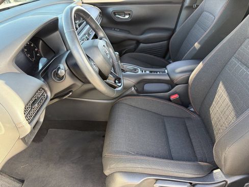 Used 2024 Honda HR-V Sport image 21