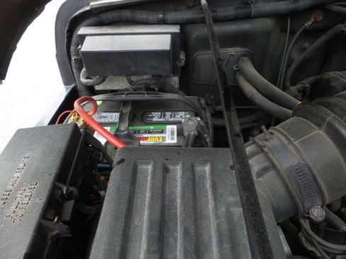 Used 1998 Jeep Wrangler Sport AWD/4WD image 41