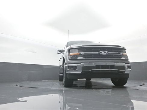 New 2025 Ford F150 XLT w/ Equipment Group 302A MID image 30