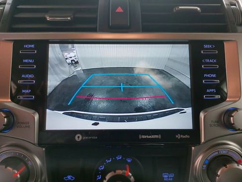 Used 2021 Toyota 4Runner SR5 Premium image 26