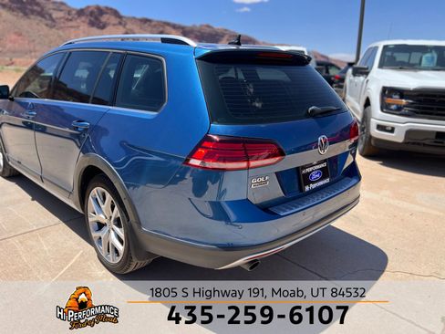 Used 2019 Volkswagen Golf Alltrack AWD/4WD image 13