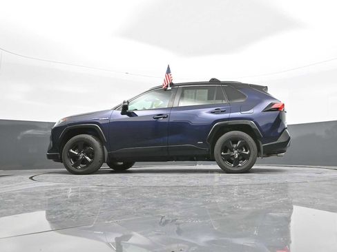 Used 2020 Toyota RAV4 XSE image 39
