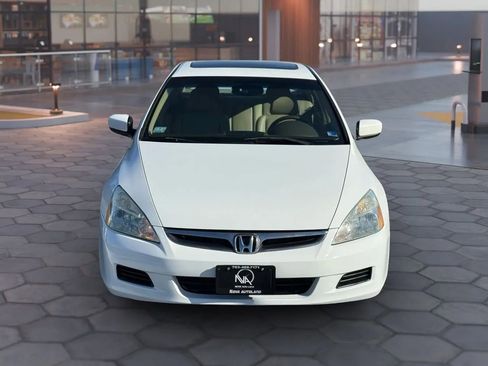 Used 2006 Honda Accord EX-L image 4