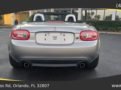 Used 2010 MAZDA MX-5 Miata Sport w/ Appearance Pkg image 4