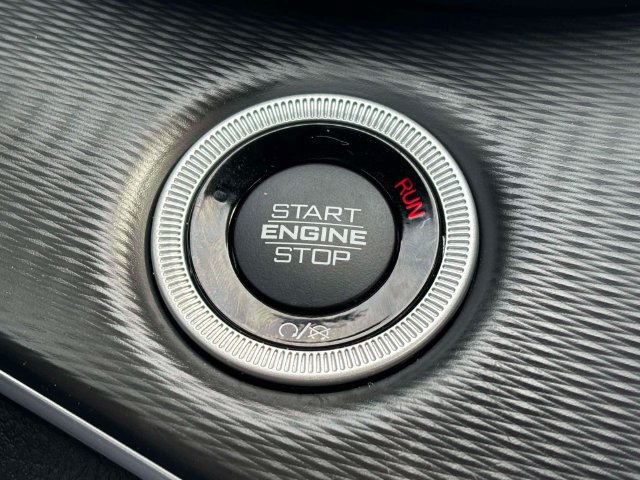 Used 2023 Jeep Grand Cherokee L Laredo AWD/4WD image 21