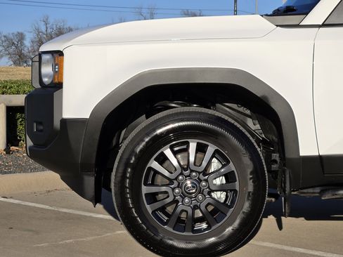 Used 2025 Toyota Land Cruiser 1958 image 10