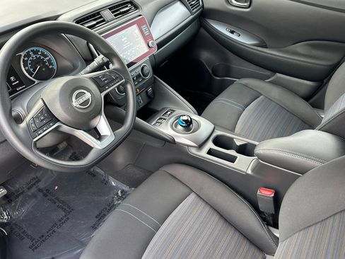 Certified 2024 Nissan Leaf S image 10
