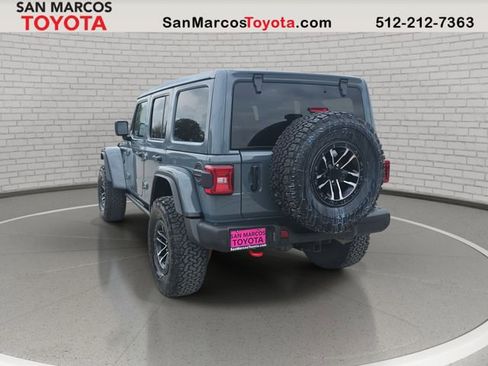 Used 2024 Jeep Wrangler Unlimited Rubicon image 7