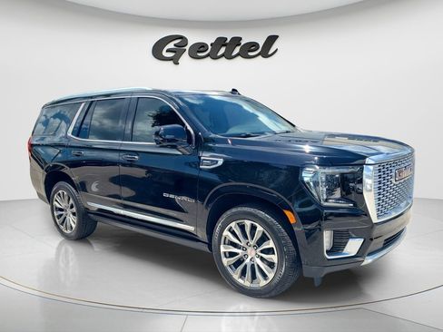 Used 2021 GMC Yukon Denali w/ Denali Premium Package RWD image 3