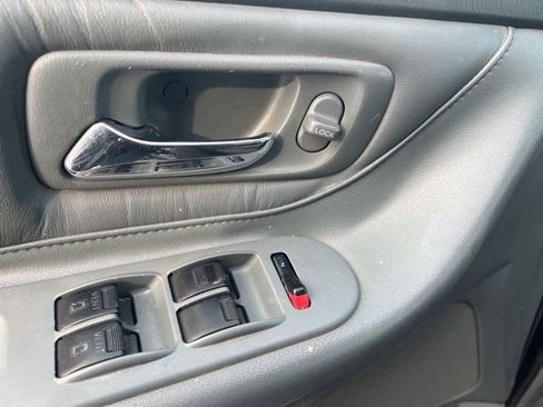 Used 2004 Honda Odyssey EX-L image 8