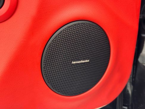 Used 2018 Maserati GranTurismo Sport image 17